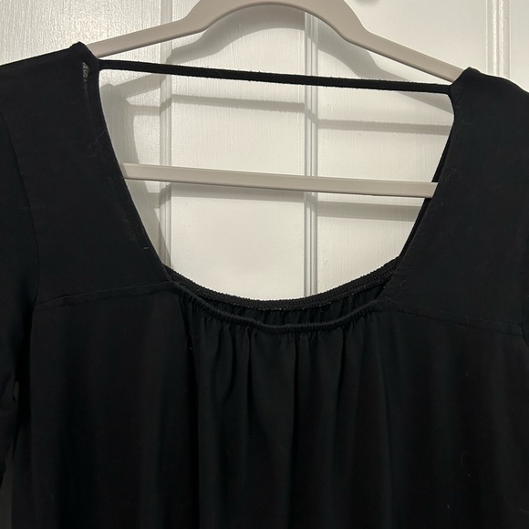 Open back 3/4 sleeve blouse - Picture 3 of 4